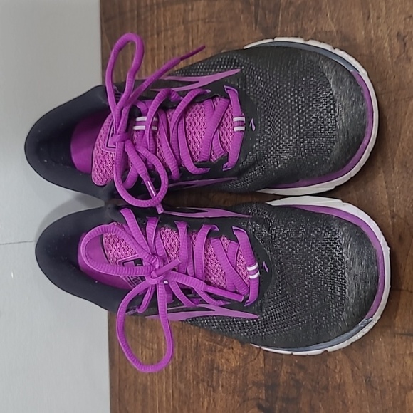 Brooks Sneakers Women's sz 7.5 Pure Cadence 7 Purple/Black Running Walking Shoe - Picture 6 of 11